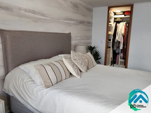 Departamento Remodelado En Venta, Av. Las Condes Metro Estor