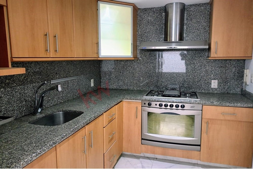 Renta De Departamento Duplex, 2 Recamaras Y Cajón Independiente En Georgia, Nápoles