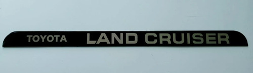 Imagen 4 de 5 de Emblema Platina Resinado Toyota Land Cruiser Burbuja /autana