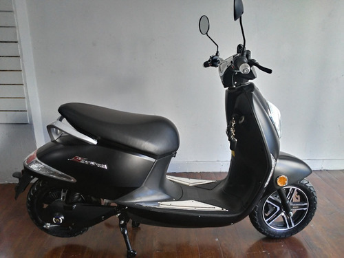 Imagen 2 de 25 de Moto Electrica Sunra Grace Argentina 800 Litio No Soco