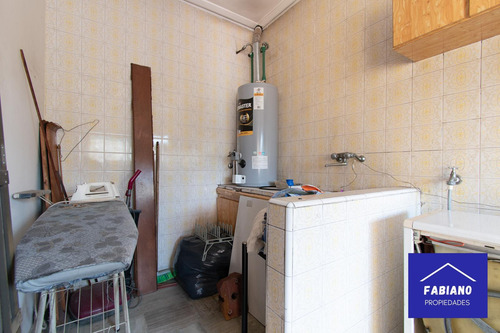 Casa Con Pileta, Quincho Y Garage. Lo Que Necesitas Para Disfrutar Todos Los Dias!