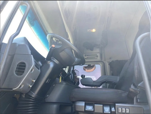 Imagem 7 de 15 de Mb Actros 2646 2017