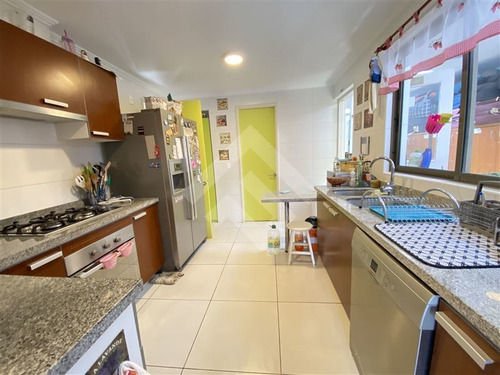 Imagen 10 de 16 de Casa En Venta De 4 Dorm. En Barrio Alpino - Huinganal