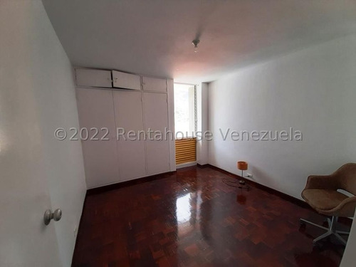Se Vende Apartamento En Los Palos Grandes Mls #25-20432