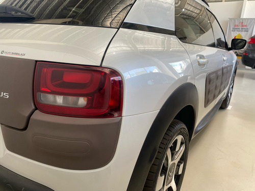 Citroën C4 Cactus 1.2 Puretech 110 At6 S&s Shine