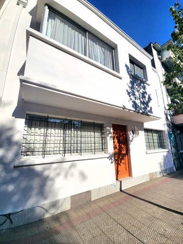 Se Vende Casa 4 Dormitorios, 2 Baños