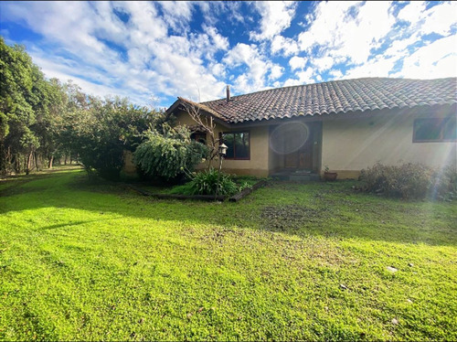Excelente Casa En Venta De 4d/3b En Carampangue - Trebulco