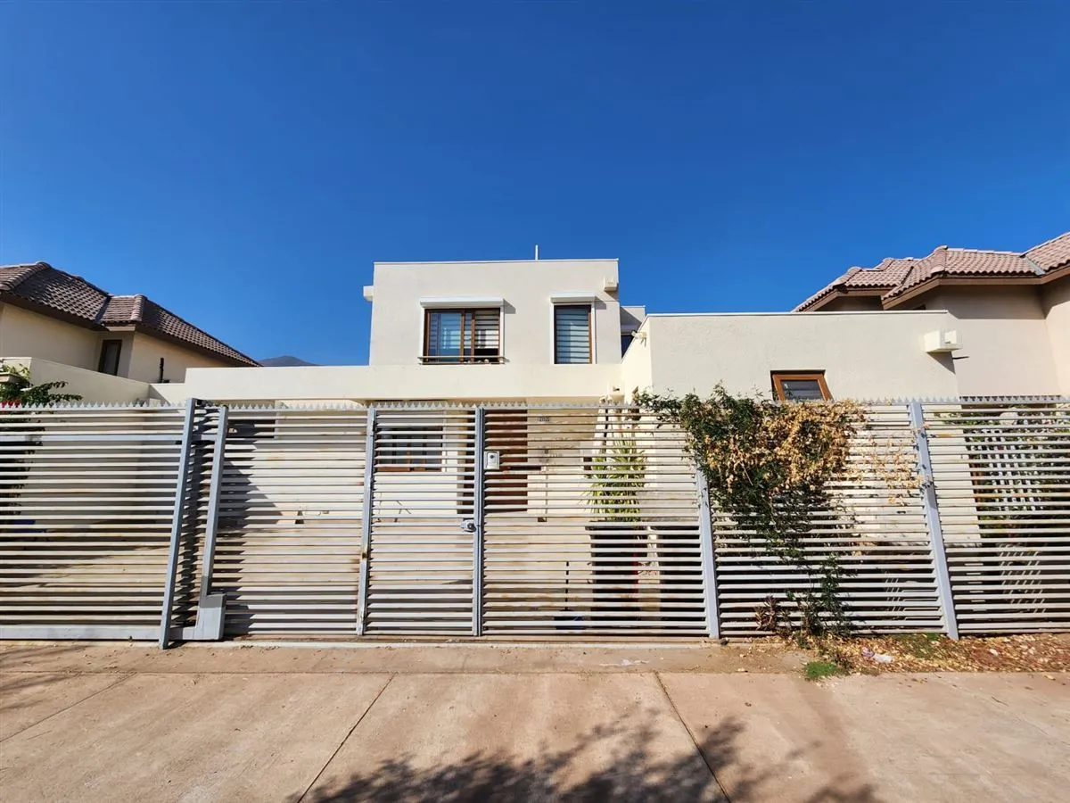 Imagen 1 de 10 de Casa En Venta En Pudahuel