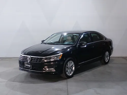 Volkswagen Passat 2.5 HIGHLINE AUTO