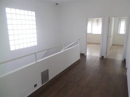 Imagem 14 de 30 de Lindo Sobrado Comercial Para Voce Montar Sua Empresa Bem Localizado Num Dos Melhores Lugares De Santos Bem Dividido E Com Espaço De Sobra - Hm2654