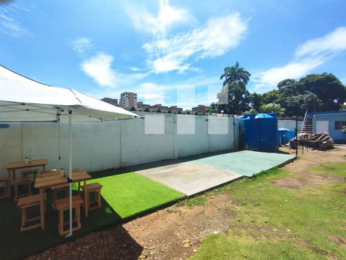 Imagen 3 de 4 de Local Tipo Terraza Para Emprendimiento De Comida