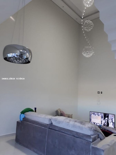 Imagem 2 de 15 de Casa Para Venda Em Bragança Paulista, Euroville Ii, 3 Dormitórios, 3 Suítes, 5 Banheiros - Pv 697_2-1094248