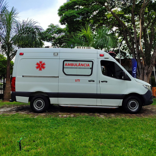 Mb Sprinter 416 Cdi - Ambulância (uti)