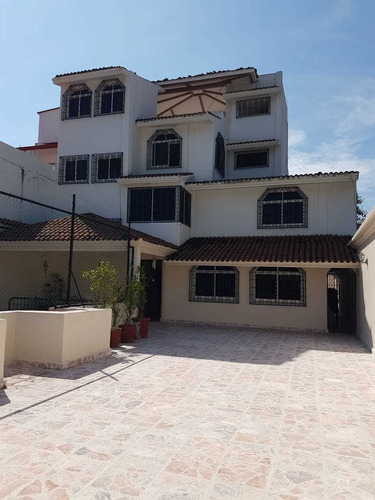Imagen 2 de 14 de Hermosa Y Amplia Casa En Acapulco, Zona Progreso