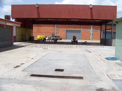 Galpón Alquiler El Ingenio Guatire. Ar. Mls # 25-23621
