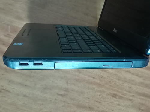 Lap Top Dell Negra Core I3 500 Disco 4 Ram Con Detalle!!! (Usado)