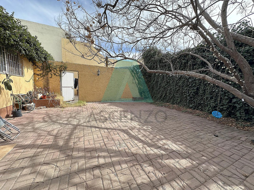 Casa En Renta Para Oficinas En Colonia Cuauhtemoc, Gusval