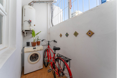 Venta Depto 2 Amb /luminoso/ Terraza/3 Piso