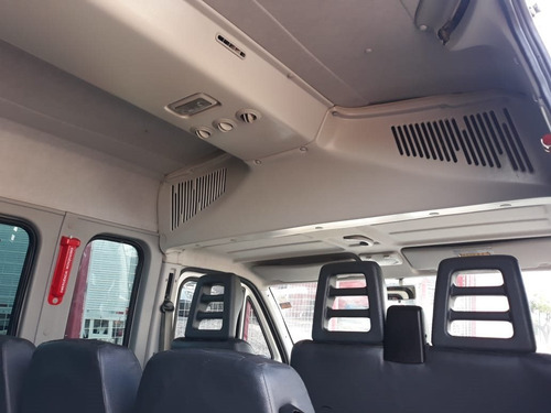 Fiat Ducato 2.3 16 Lugares Teto Alto 16v Tb - 2015 - Negrini