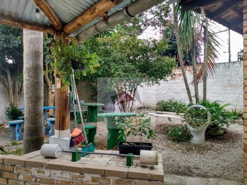 Casa A Venda No Bairro Rio Vermelho Em Florianópolis - Sc. - 4109-1