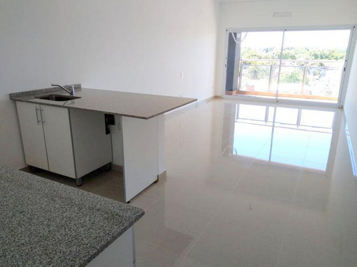 Departamento Monoambiente. | Saenz Peña 3145