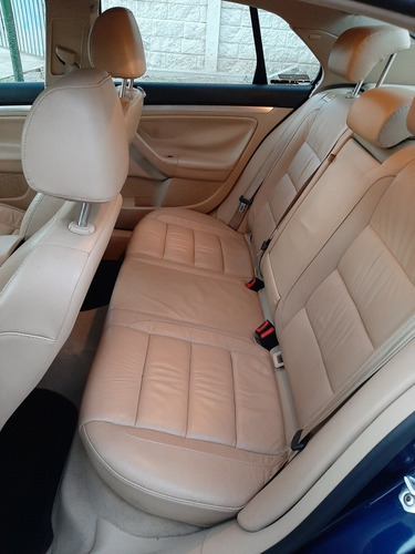 Imagen 9 de 10 de Volkswagen Vento 2.0 T Fsi Elegance Wood Dsg 2007