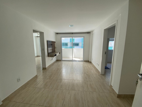 Vendo Apto A 3 Minutos Da Praia Do Forte No Jardim Flamboyant Em Cabo Frio R$530.000,00