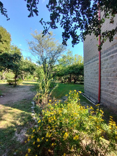 Venta Hermoso Depto En Complejo, La Población, Traslasierra