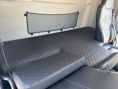 Vw 26.320 Ano 2024 Leito Bitruck Baú 12 Mts