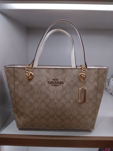 Linda Cartera Original Marca Coach Modelo Tendencia Cuotas sin