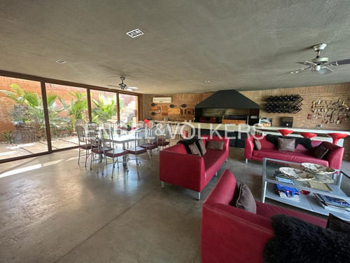 Casa Club De Golf Los Lirios