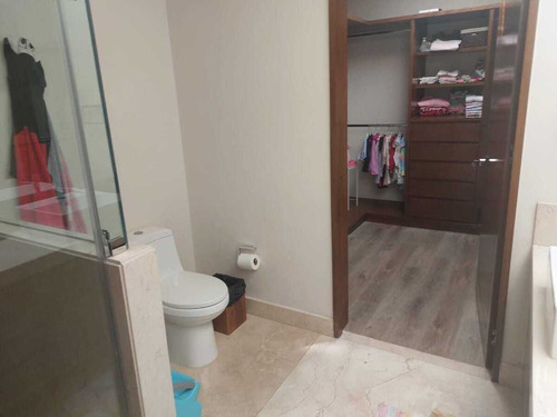 Se Vende En Casa Doble Cerrada Tecamachalco