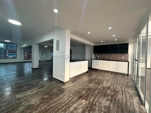 275m2 Espectacular!!! En Santa Cecilia, Casa Remodelada, Sin Problema De Agua, Con Vigilancia, Mls#24-19759