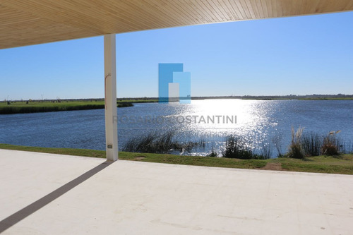 Lote Al Lago En Puertos, Escobar - Barrio Costas