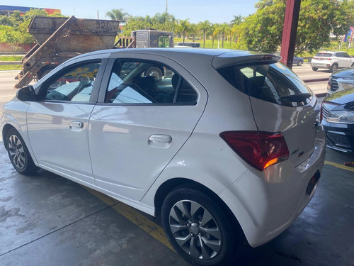 Chevrolet Onix 1.0 Joy Black Edition 5p