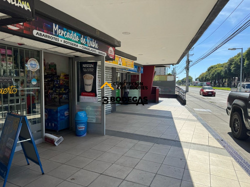 Bodega De Uso Comercial