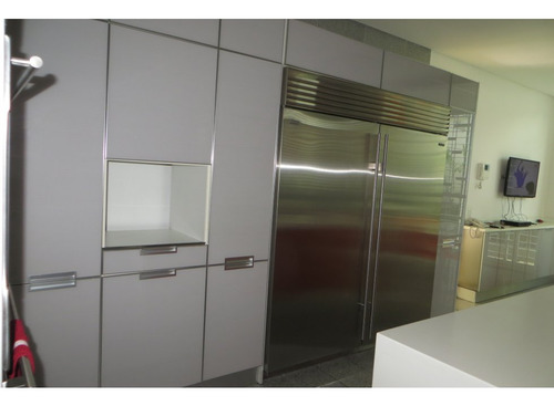 Se Vende Apto Pb 650m2 4h+3s/4.5b+2s/6p La Castellana