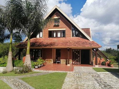 Venta Finca En Rionegro, Vereda Los Pinos.