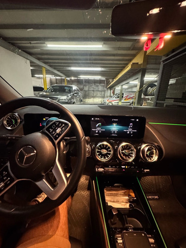 Mercedes-Benz Clase GLA 1.6 Gla200 Urban 156cv