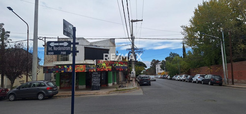 Venta Local Nordestrom Y Luis Beltran Neuquén