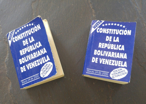 Constitucion Bolivariana De Venezuela Pequeño Miniatura 2000