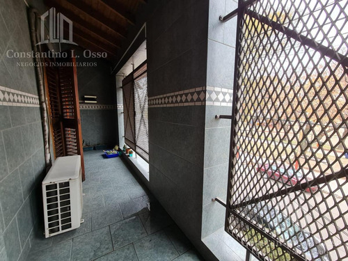 Imagen 8 de 30 de Casa - Venta - Lanus Este - Con Mucho Potencial