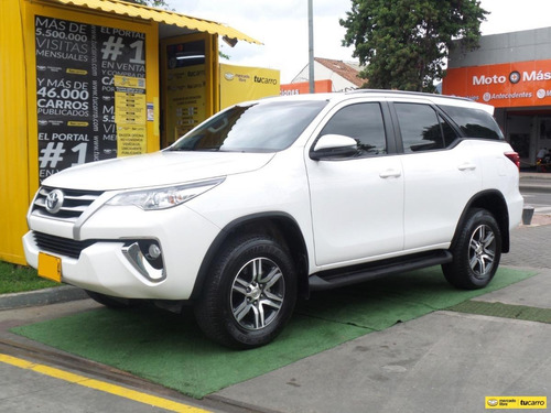 Imagen 1 de 15 de Toyota Fortuner 2.7 At
