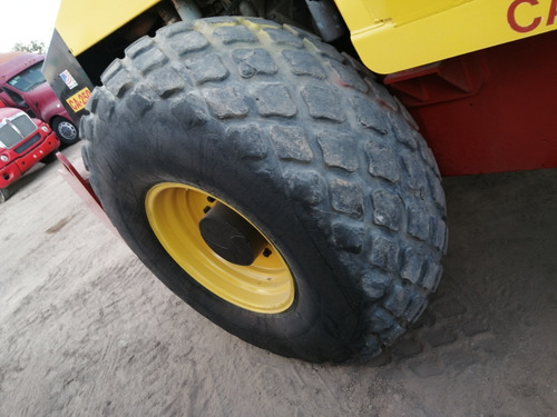 Imagen 7 de 10 de Vibrocompactador Dynapac Ca250d 2009