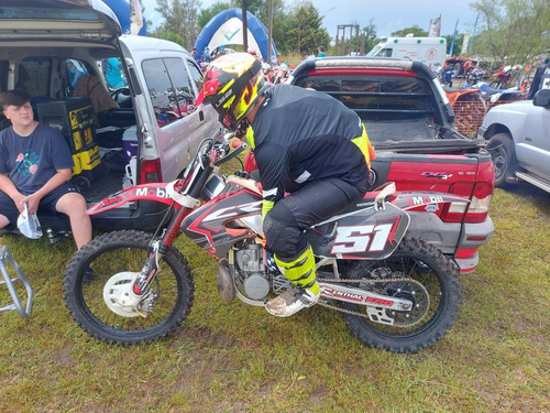 Imagen 3 de 12 de Honda Cr 250