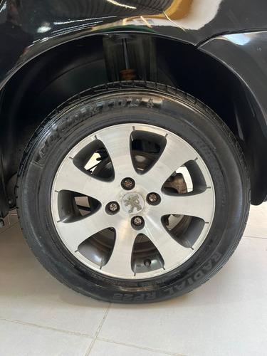 Peugeot 307 1.6 Presence Flex 5p
