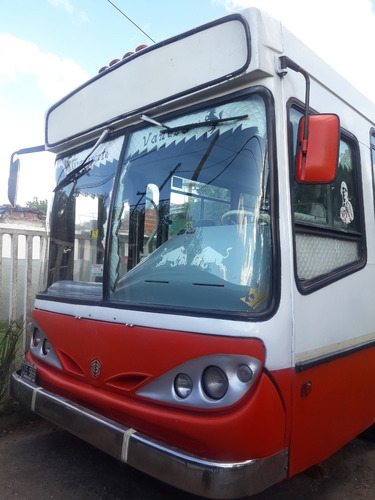 Mercedes Benz- Oh-1518
