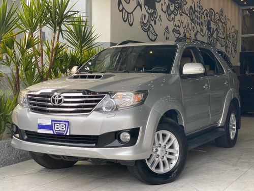 Hilux Sw4 2013 Srv 3.0 Turbo 7 Lugares Automatica