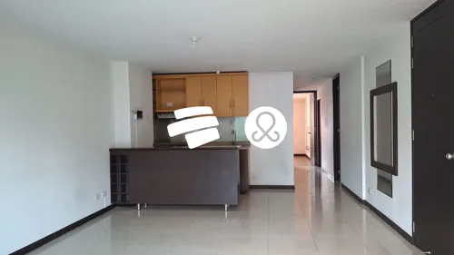 Vendo Apartamento En El Corazón De Laureles.
