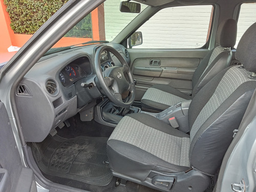Pick Up Nissan Np300 Doble Cabina Máximo Lujo